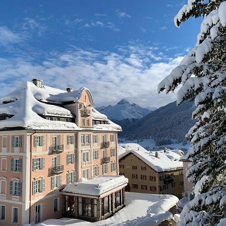 Hotel Engiadina ซูออซ ภายนอก รูปภาพ